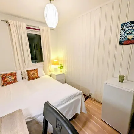 Comfy - Center - Near As - 11 Min To Oslo Homestay szállás